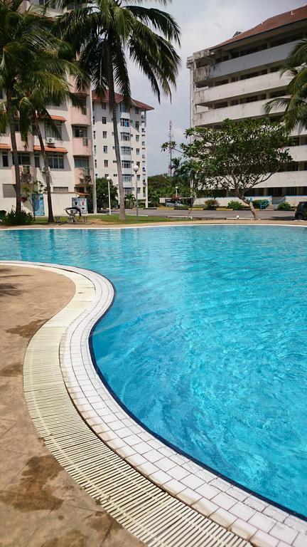 Family Beach Condo Pd At Cocobay Resort Condominium Port Dickson Zewnętrze zdjęcie